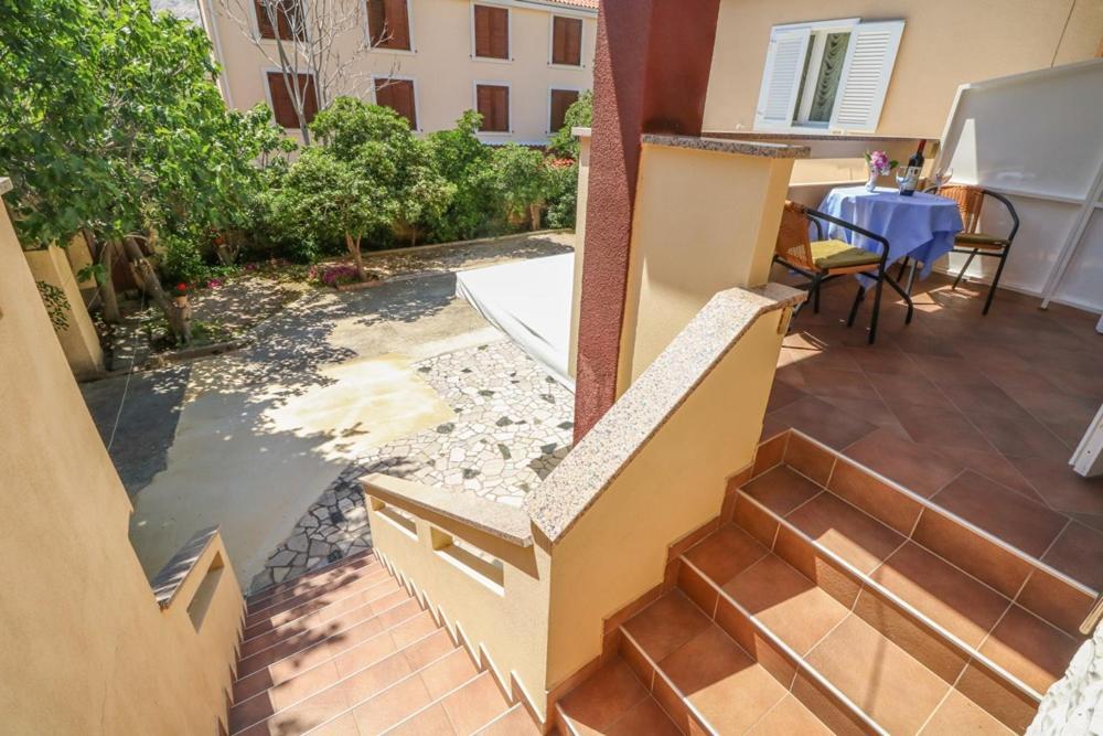 Double Rooms Tomica 2 With Balcony Baska  Ngoại thất bức ảnh