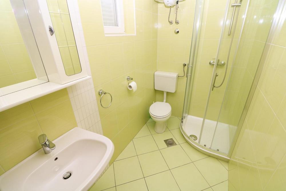 Double Rooms Tomica 2 With Balcony Baska  Ngoại thất bức ảnh