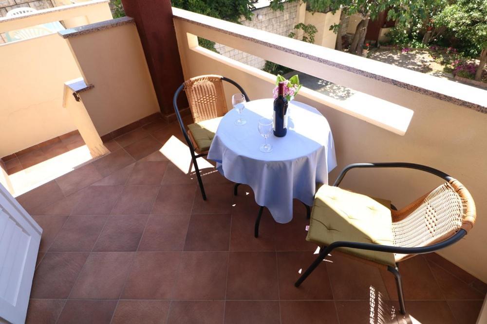 Double Rooms Tomica 2 With Balcony Baska  Ngoại thất bức ảnh