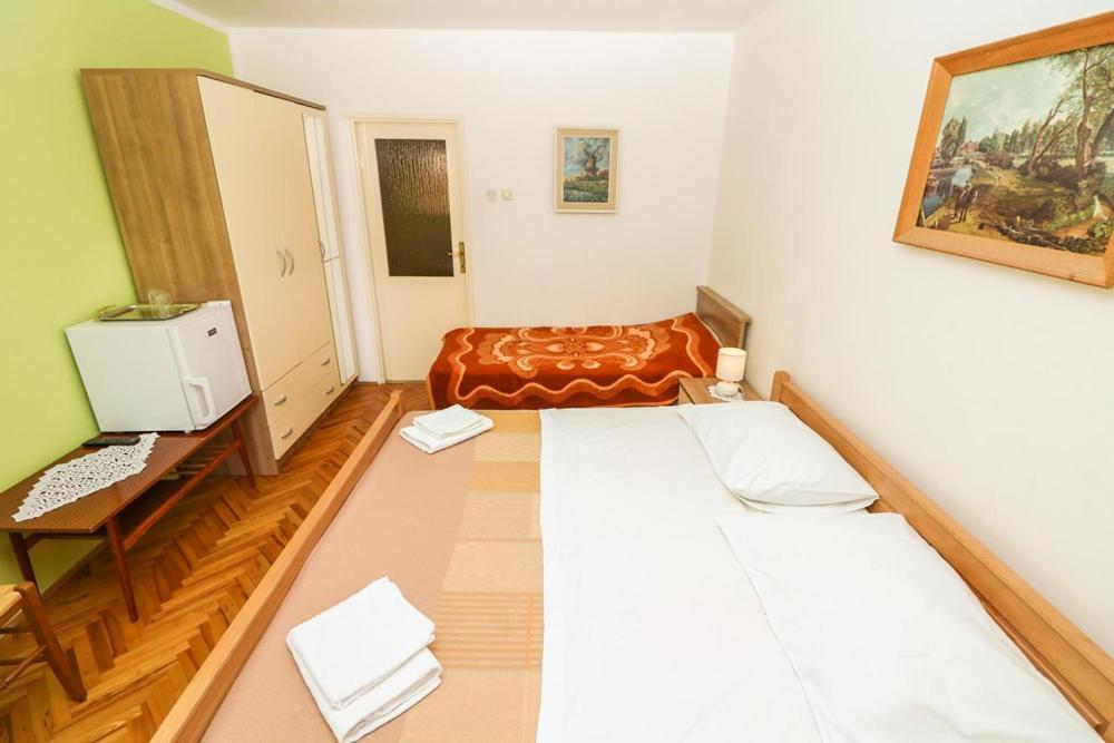 Double Rooms Tomica 2 With Balcony Baska  Ngoại thất bức ảnh