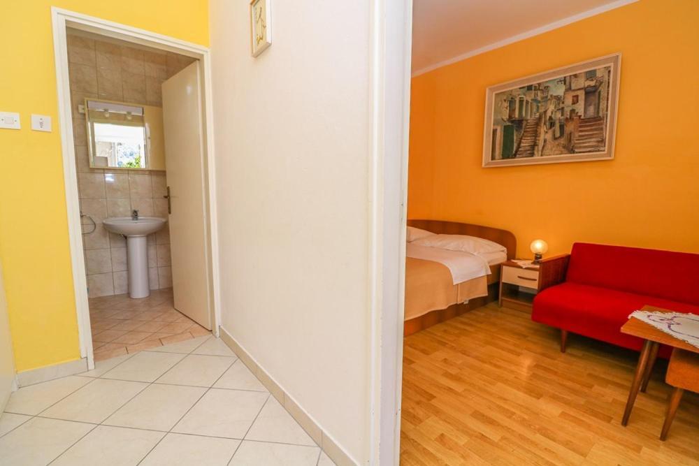 Double Rooms Tomica 2 With Balcony Baska  Ngoại thất bức ảnh
